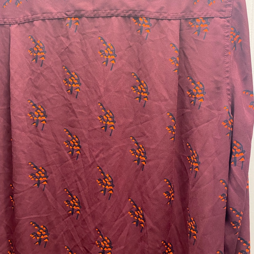 Loft Maroon Button Down Shirt Large - image 6